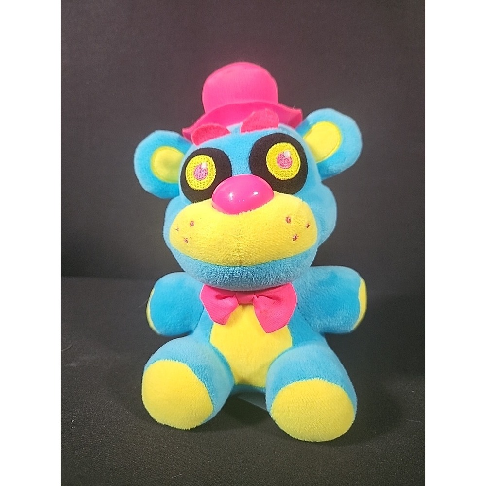 Funko Five‎ Nights at Freddys Blacklight Freddy Neon Blue 8" Plush Official 2018